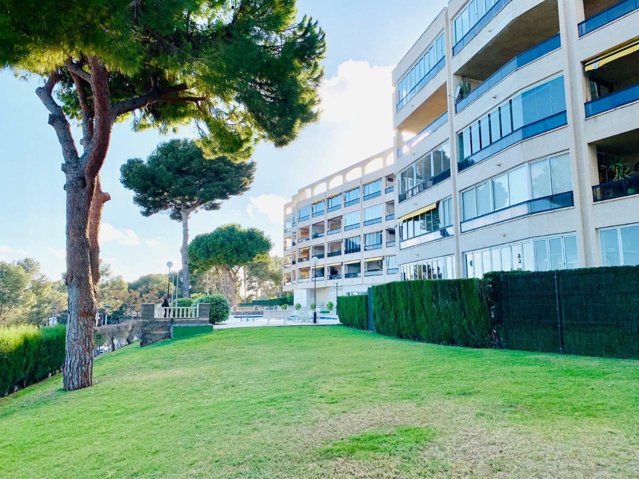 Apartamento Book Playa Larga Salou Exterior foto